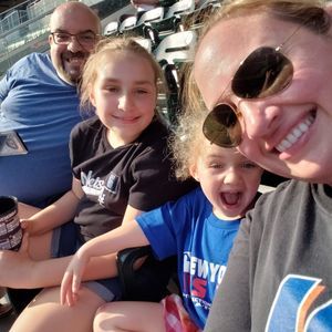 Meet your Posher, Liz